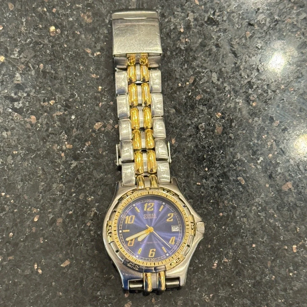 Guess Waterpro Two Tone Blue Purple Dial Date Watch 50m Water Resistant XX Small